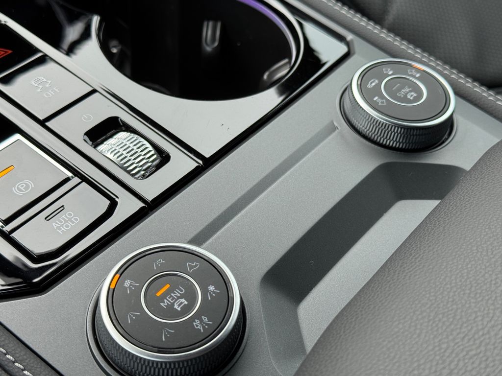 Volkswagen Touareg 2025