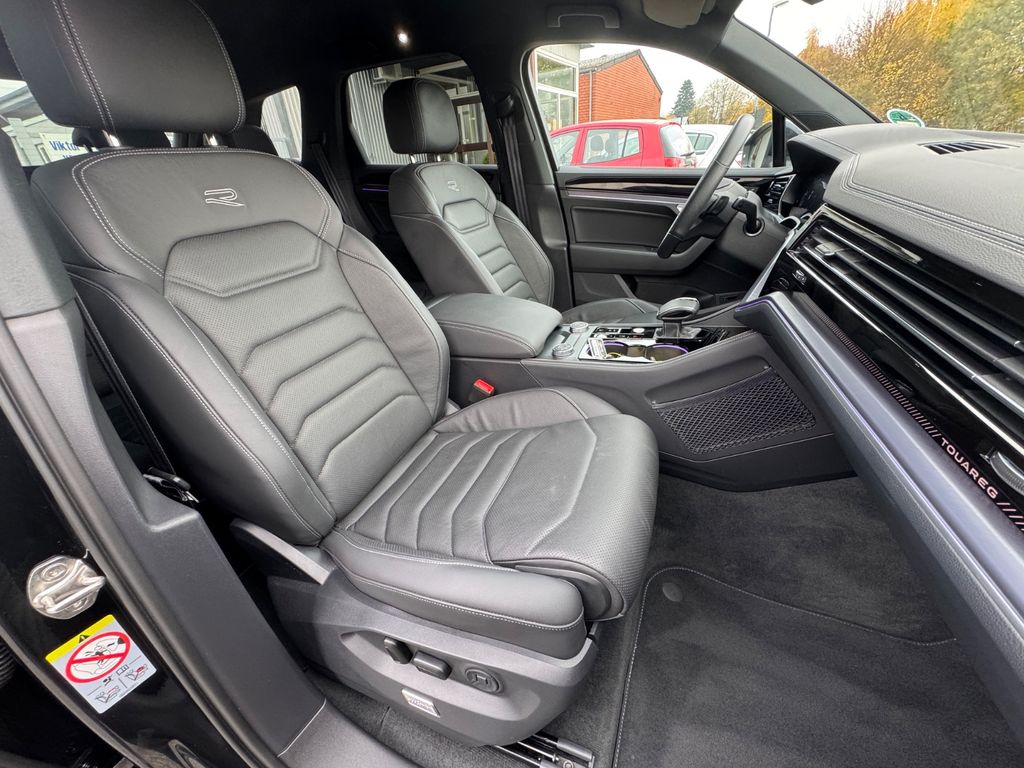 Volkswagen Touareg 2025