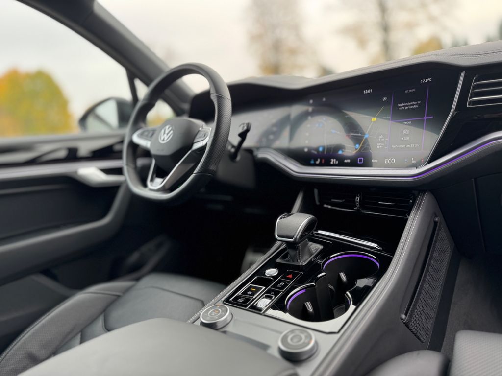 Volkswagen Touareg 2025