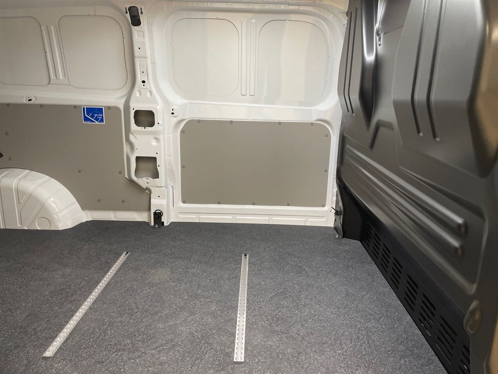 Volkswagen T7 Transporter