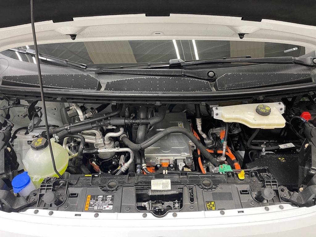 Volkswagen T7 Transporter