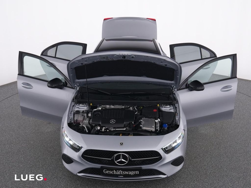 Mercedes-Benz A 180 2025