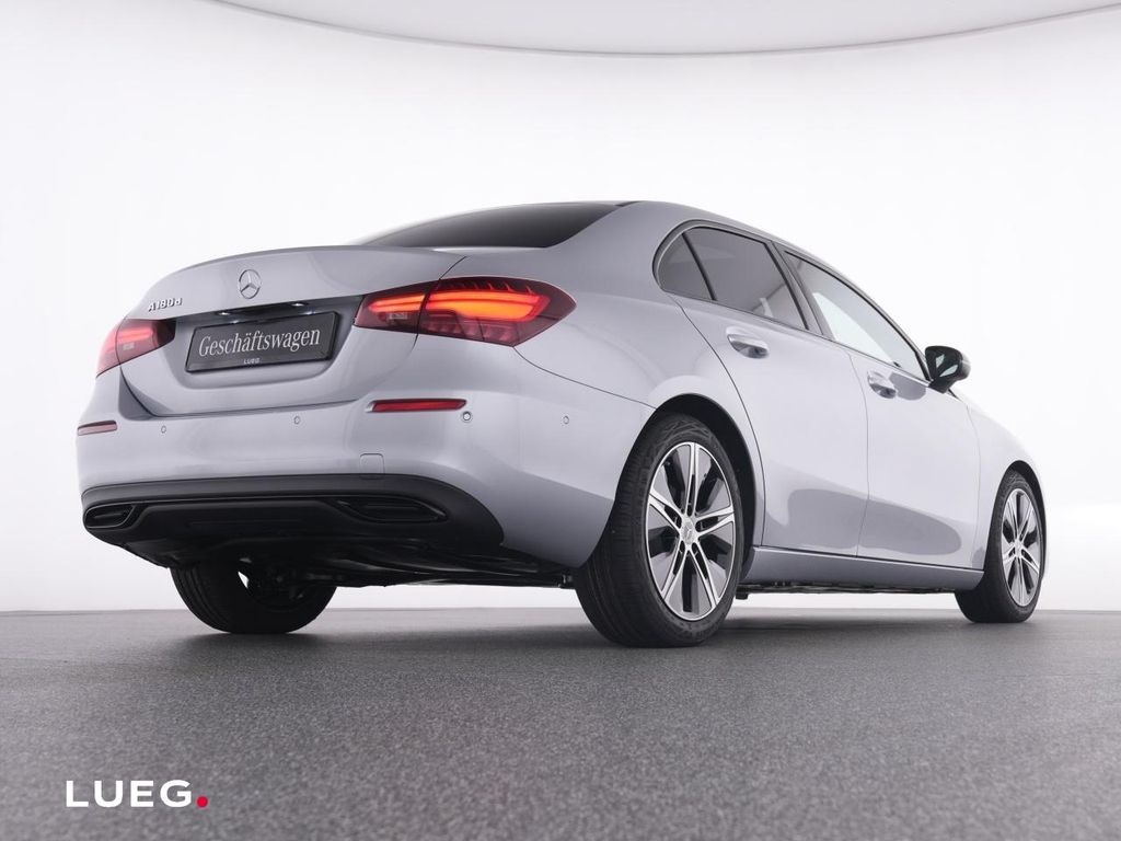 Mercedes-Benz A 180 2025