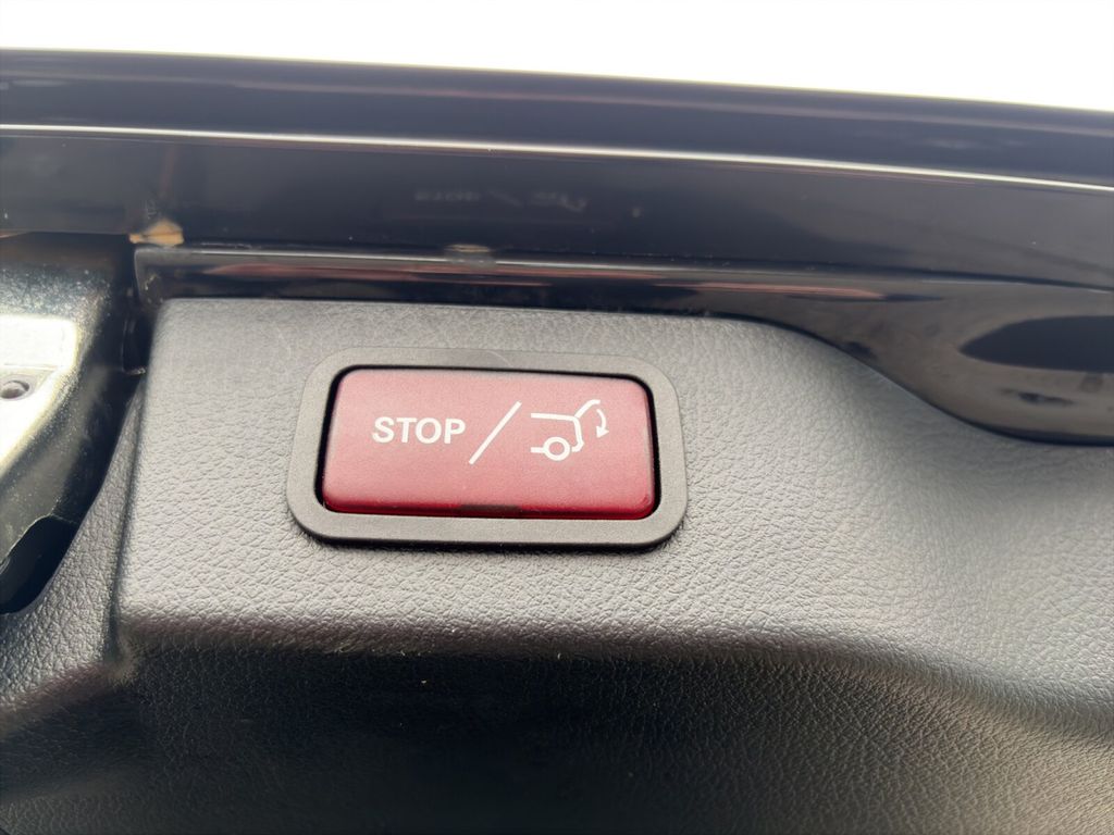 Mercedes-Benz V 300 2024