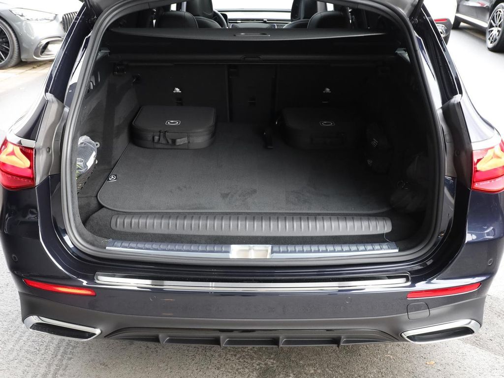 Mercedes-Benz E 300 2025