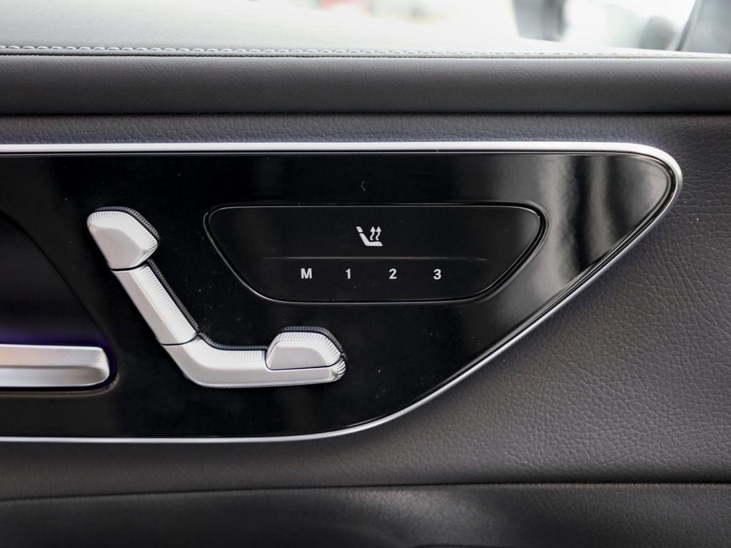 Mercedes-Benz GLC 300 2025