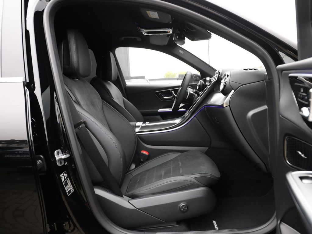 Mercedes-Benz GLC 300 2025