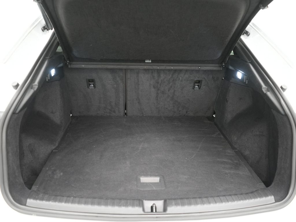 Audi Q4 2022