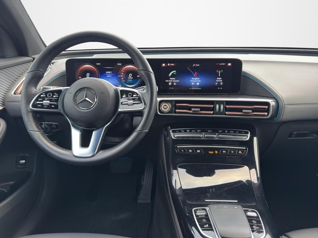 Mercedes-Benz EQC 2022