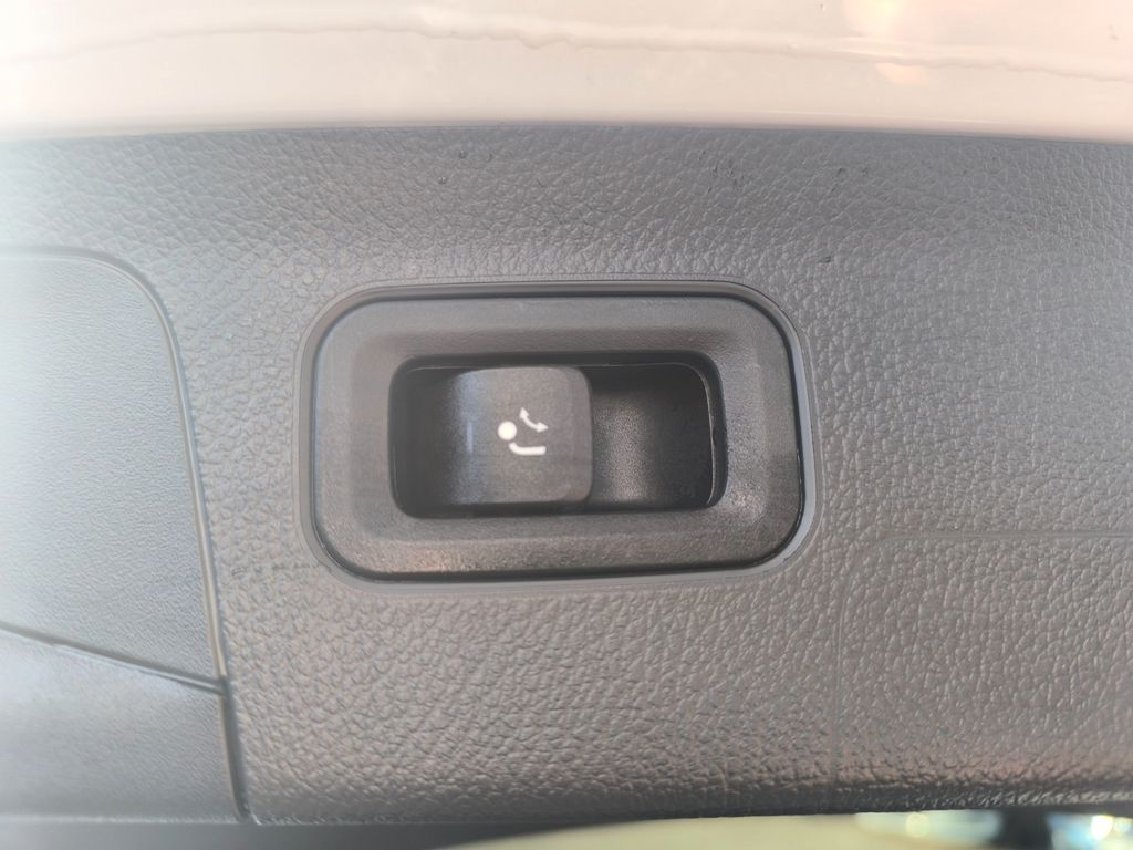 Mercedes-Benz A 200 2023