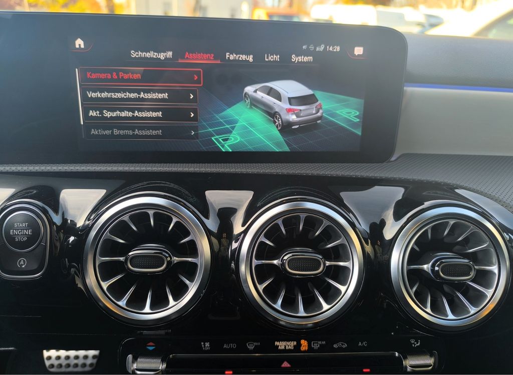 Mercedes-Benz A 200 2023