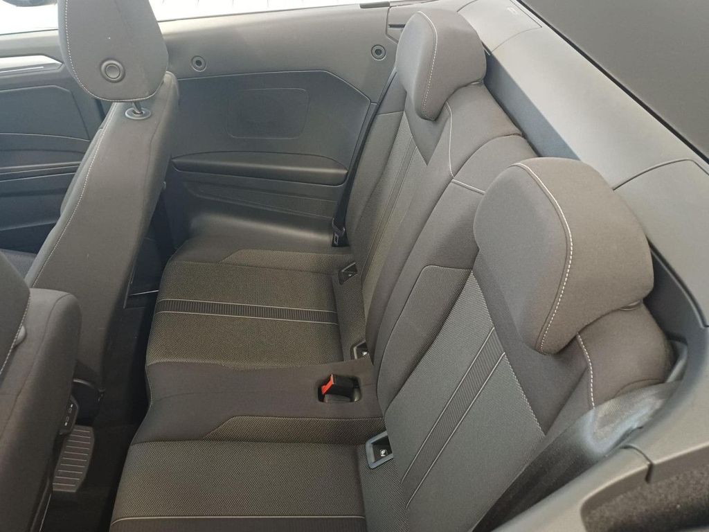 Volkswagen T-Roc 2024