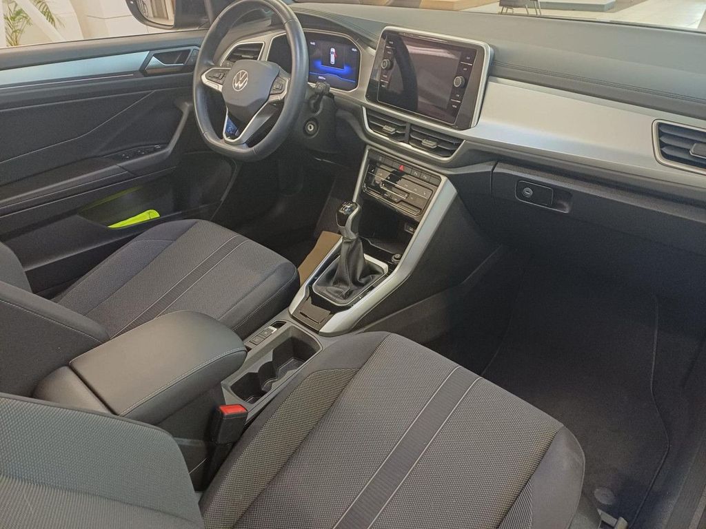 Volkswagen T-Roc 2024