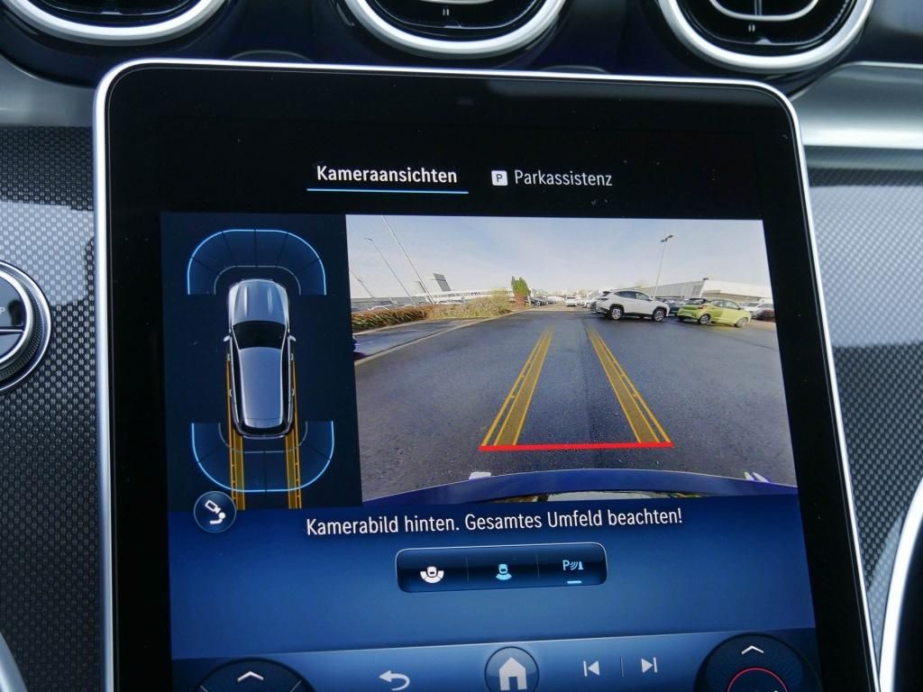 Mercedes-Benz C 300 2025