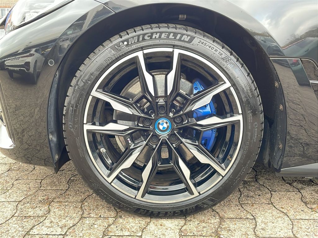 BMW i4 2022