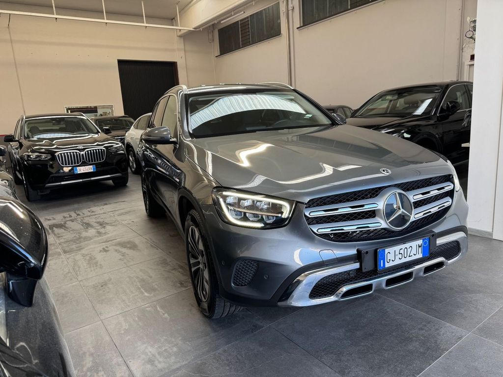 Mercedes-Benz GLC 300 2022