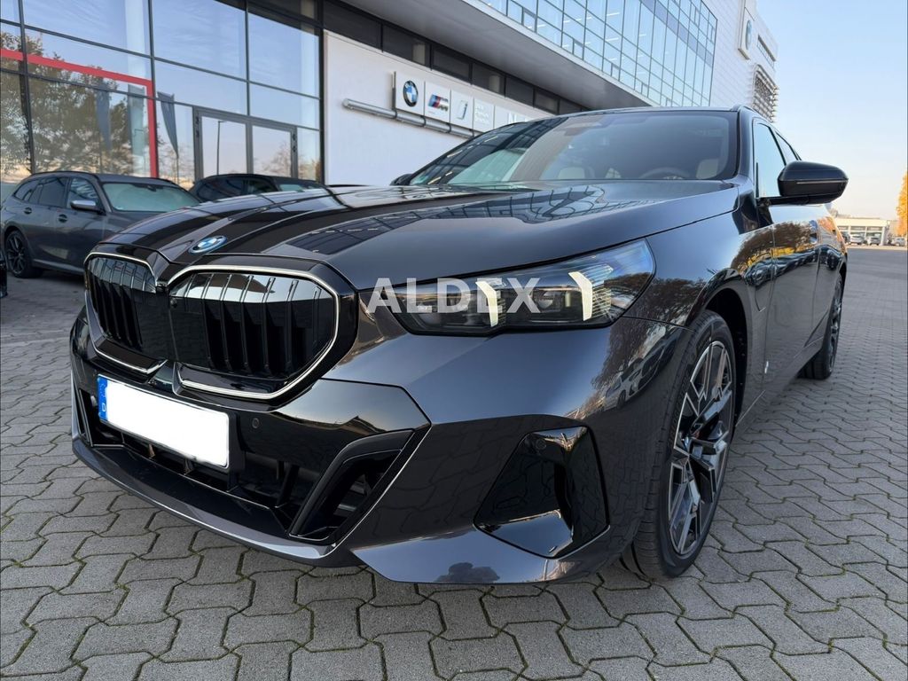 BMW 550 2025