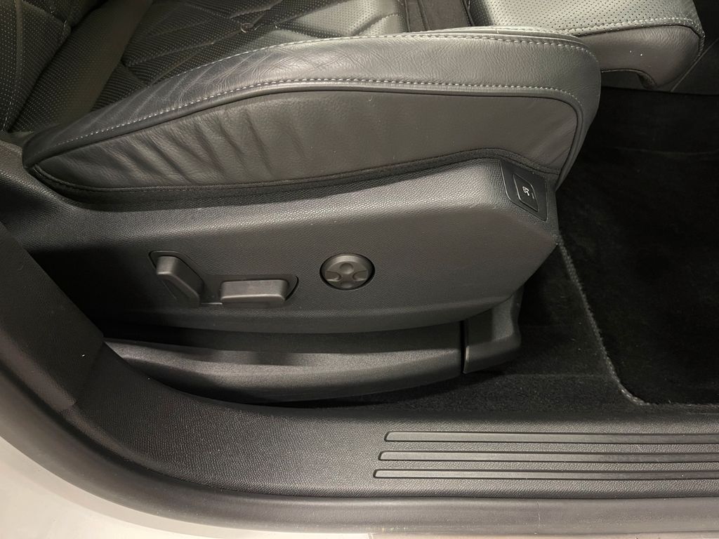 DS Automobiles DS7 (Crossback) 2020