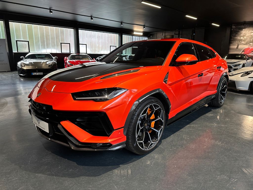 Lamborghini Urus 2025