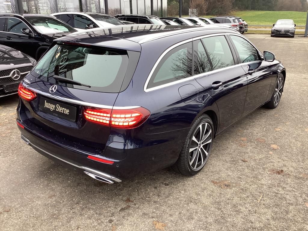 Mercedes-Benz E 300 2022