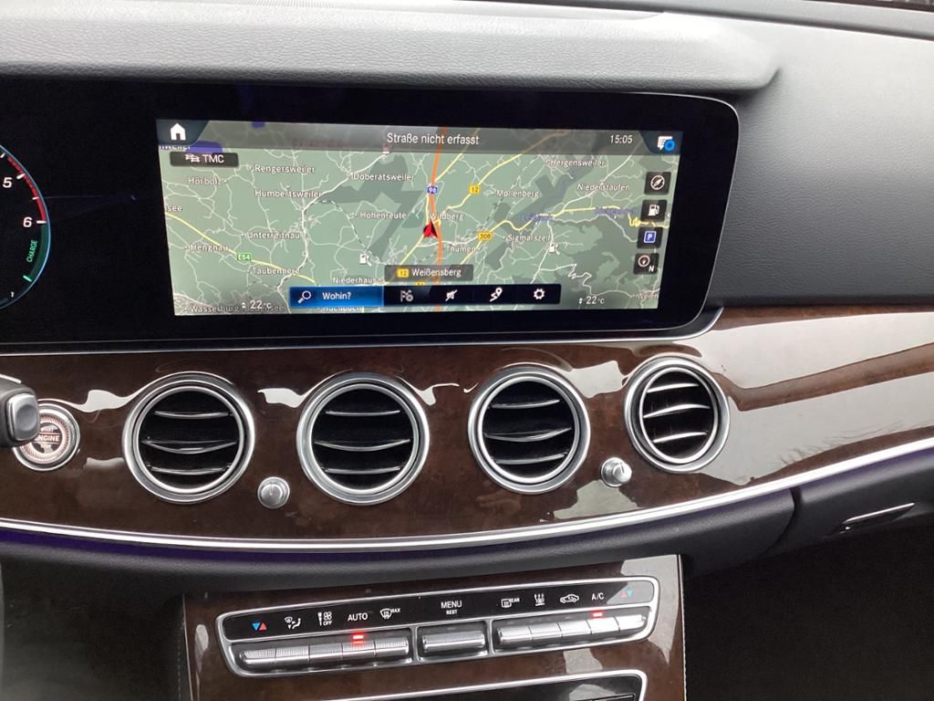 Mercedes-Benz E 300 2022