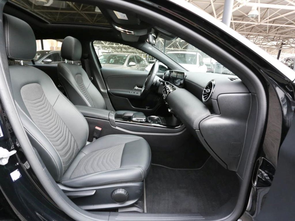 Mercedes-Benz A 250 2021