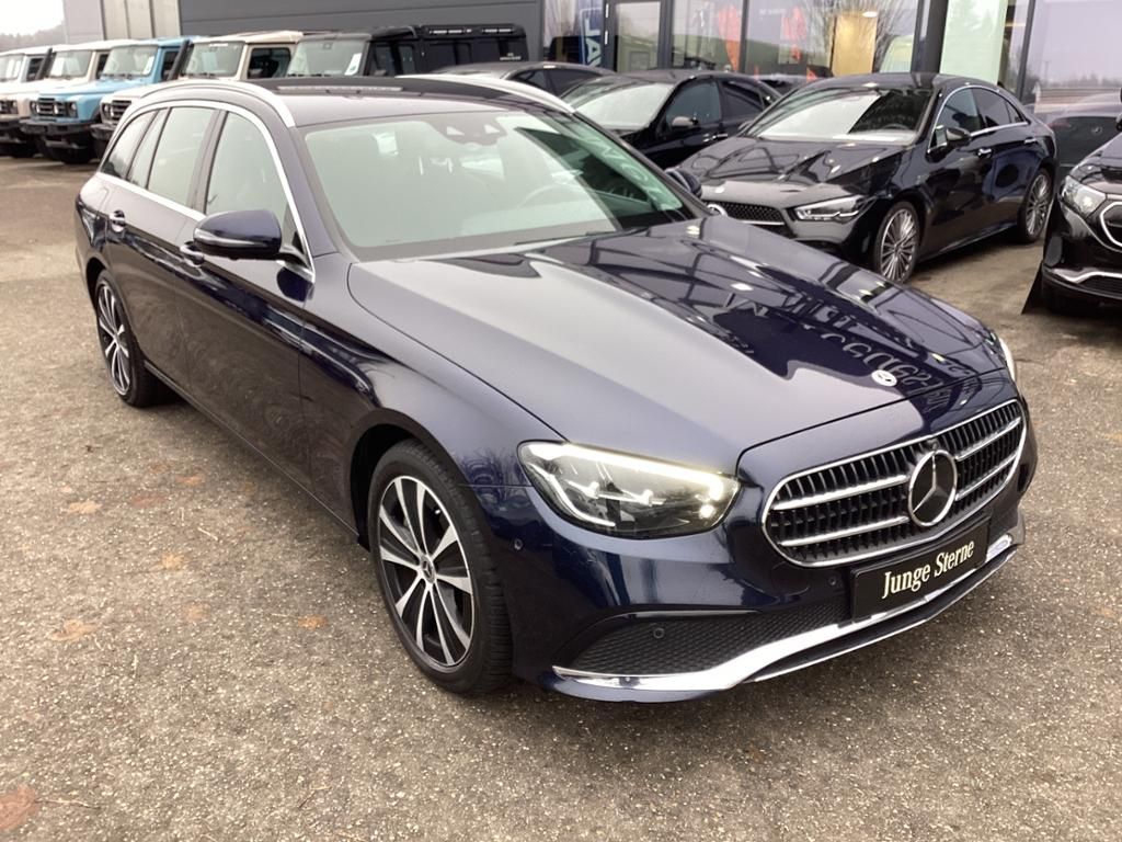 Mercedes-Benz E 300 2022