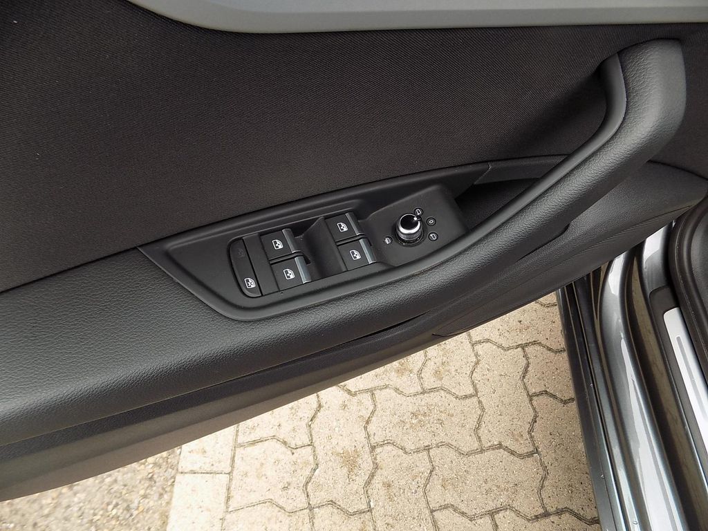 Audi A4 2021