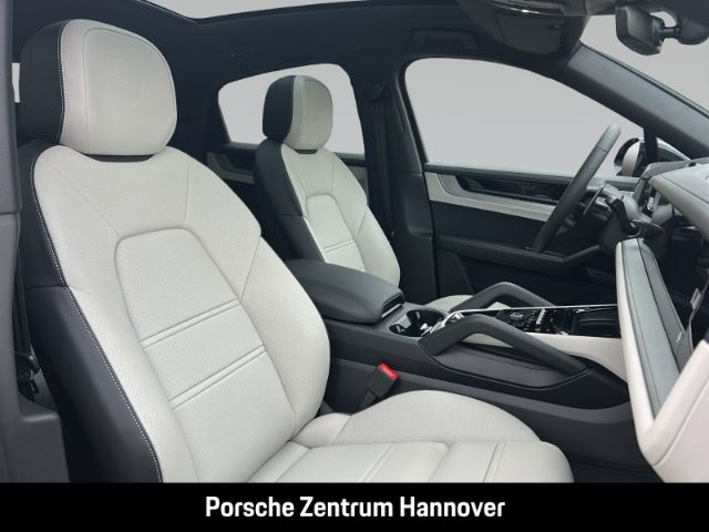 Porsche Cayenne 2025