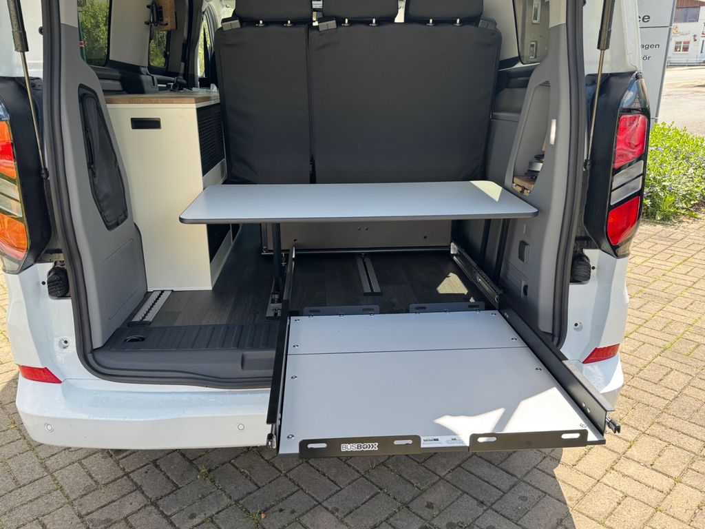 Ford Tourneo Custom 2025