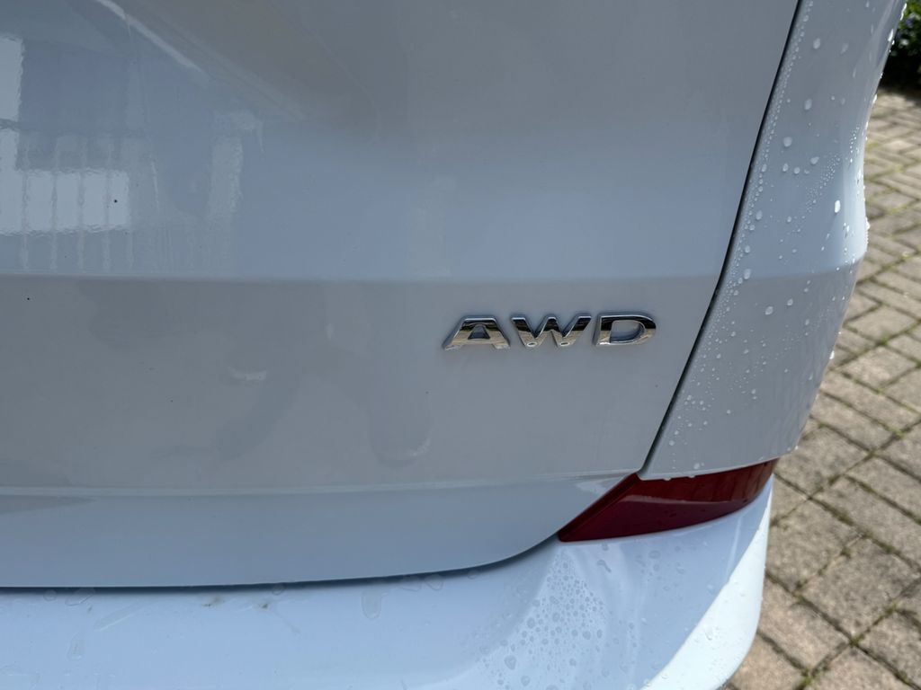 Ford Tourneo Custom 2025