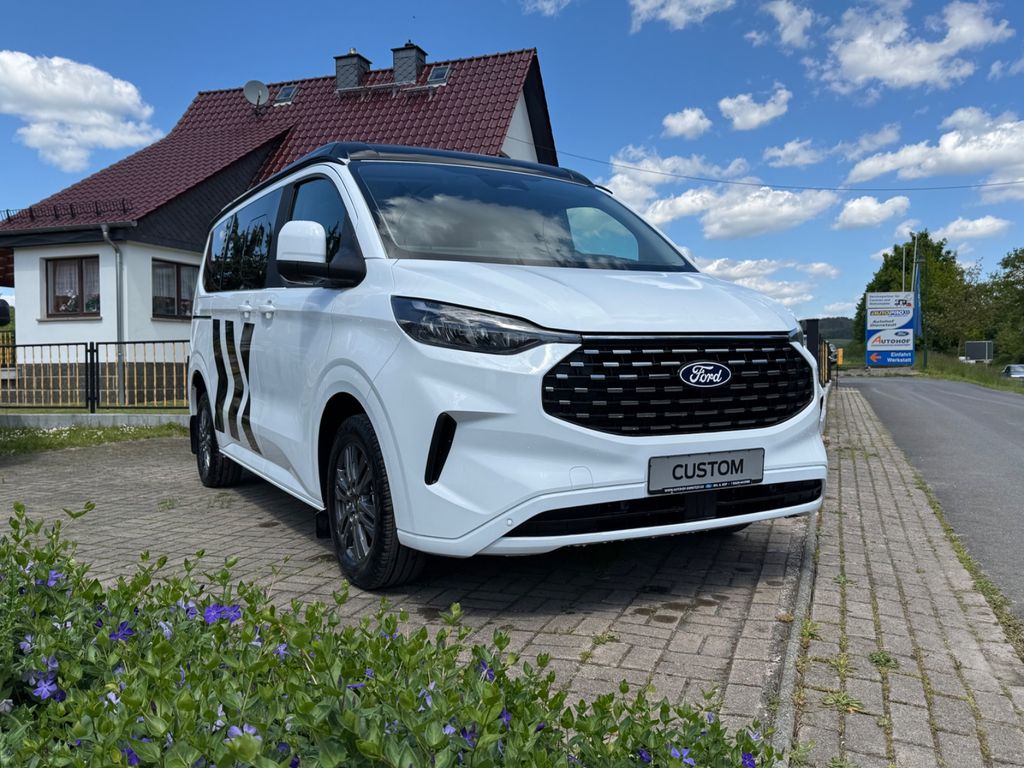 Ford Tourneo Custom 2025
