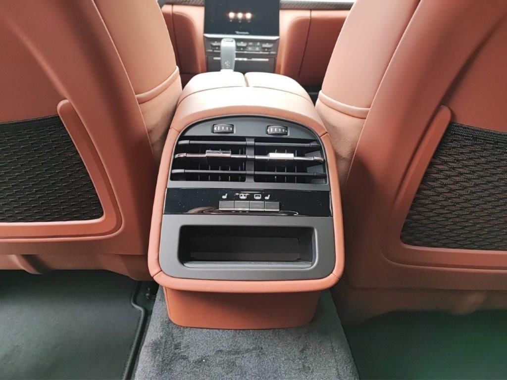 Maserati Quattroporte 2023