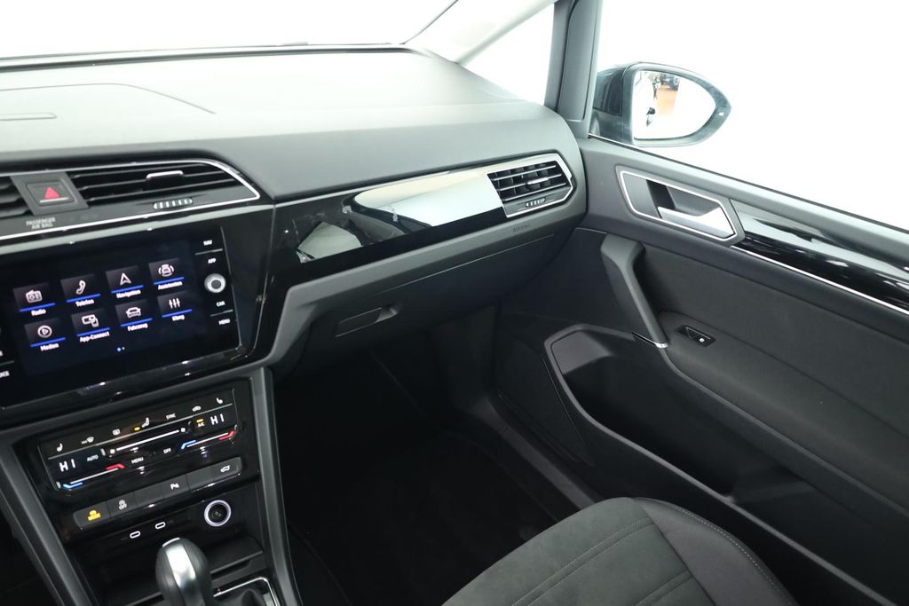 Volkswagen Touran 2025