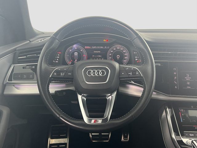 Audi Q8 2020