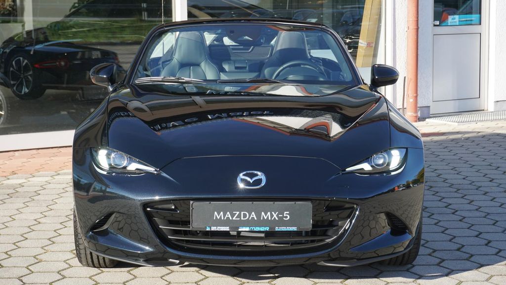 Mazda MX-5 2025