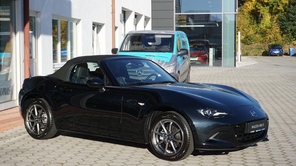 Mazda MX-5 2025