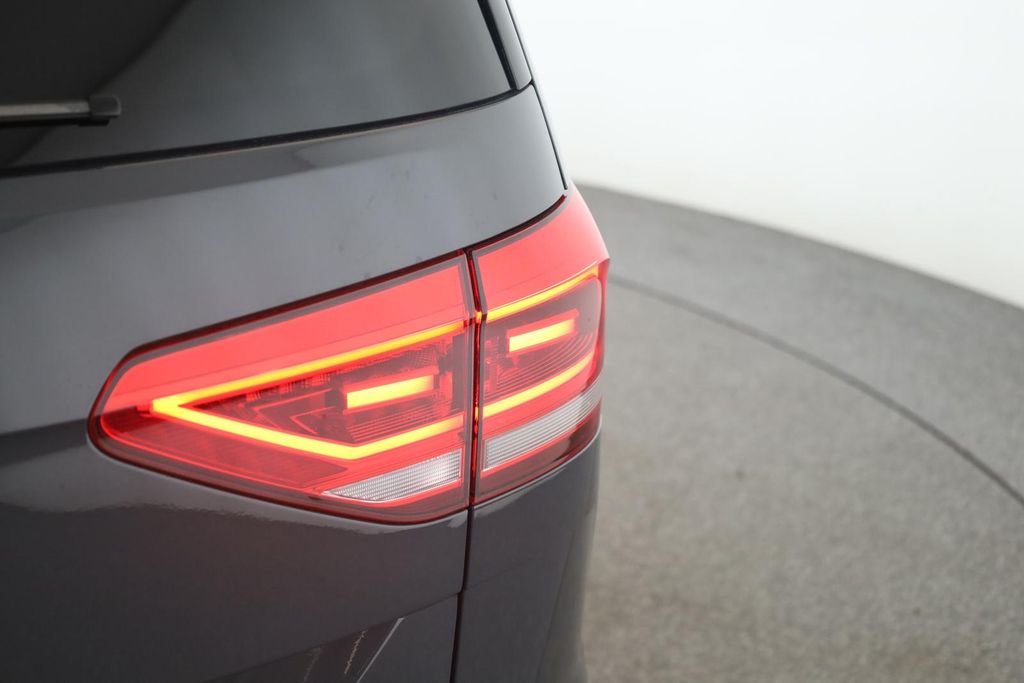 Volkswagen Touran 2025