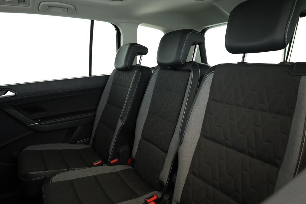 Volkswagen Touran 2025