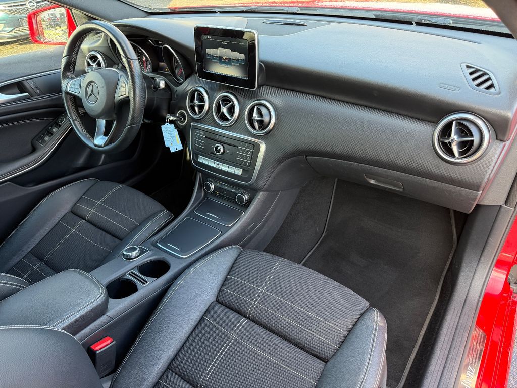 Mercedes-Benz A 200 2016