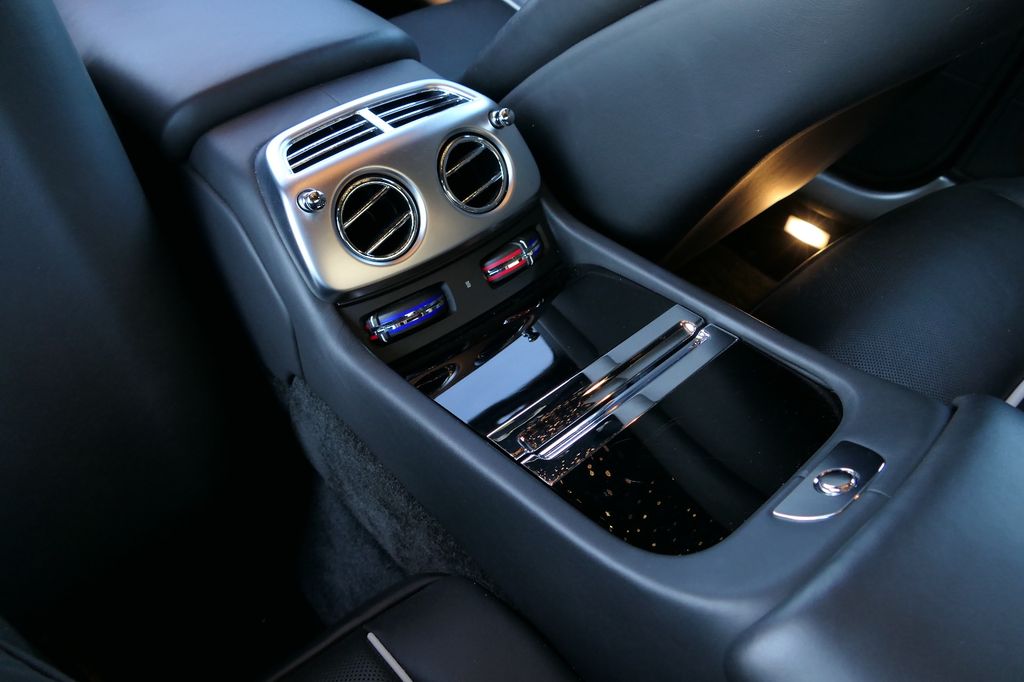 Rolls-Royce Wraith 2017