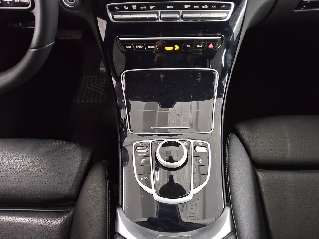 Mercedes-Benz C 200 2021