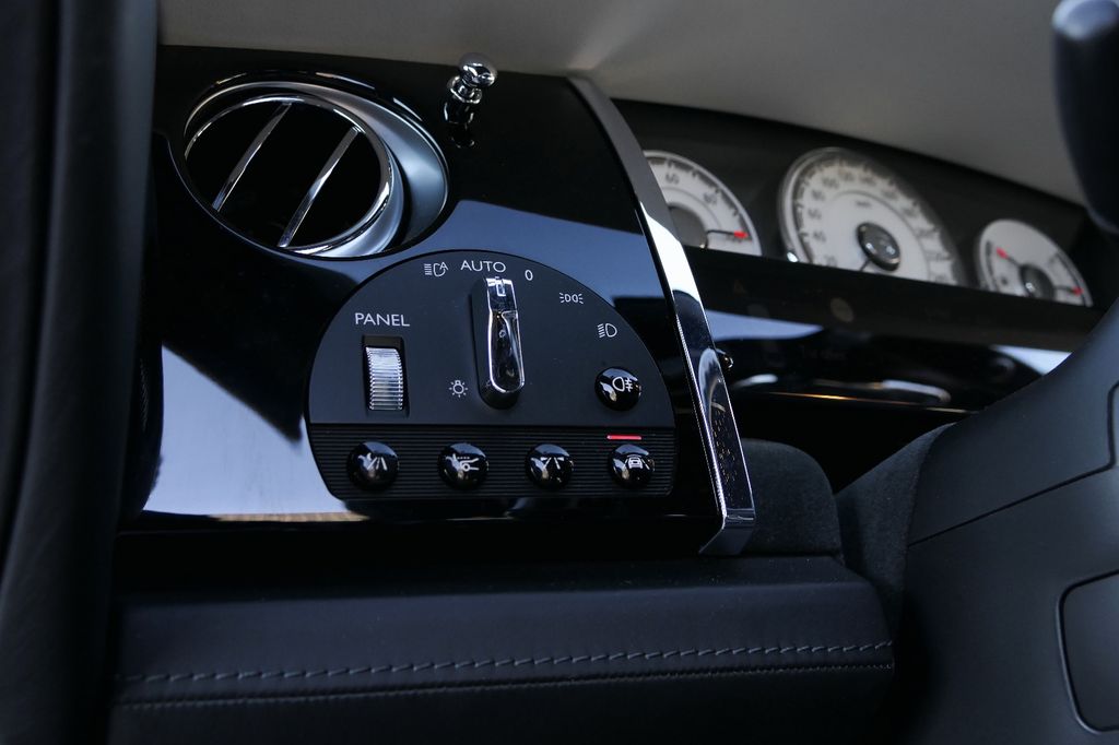 Rolls-Royce Wraith 2017