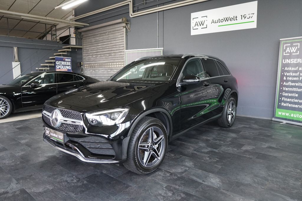 Mercedes-Benz GLC 300 2021