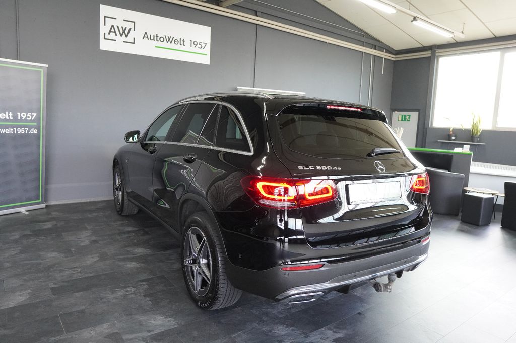 Mercedes-Benz GLC 300 2021