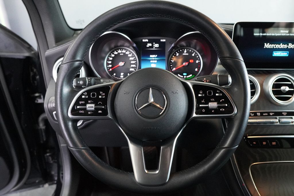 Mercedes-Benz GLC 300 2021