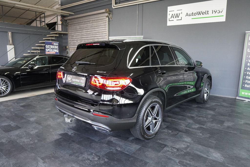 Mercedes-Benz GLC 300 2021