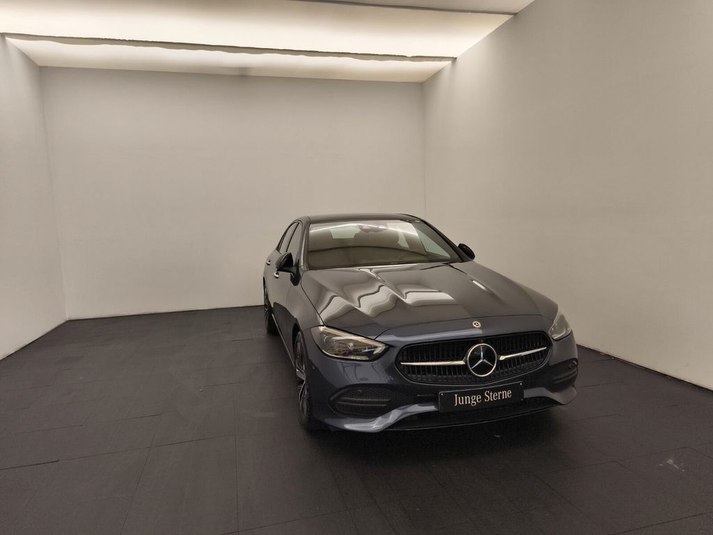 Mercedes-Benz C 300 2023