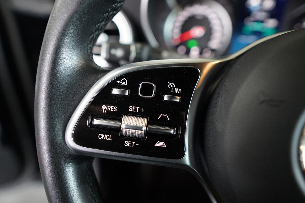 Mercedes-Benz GLC 300 2021