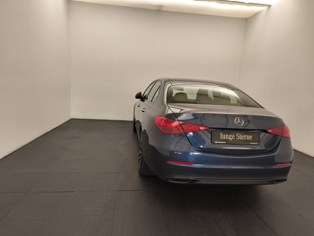 Mercedes-Benz C 300 2023